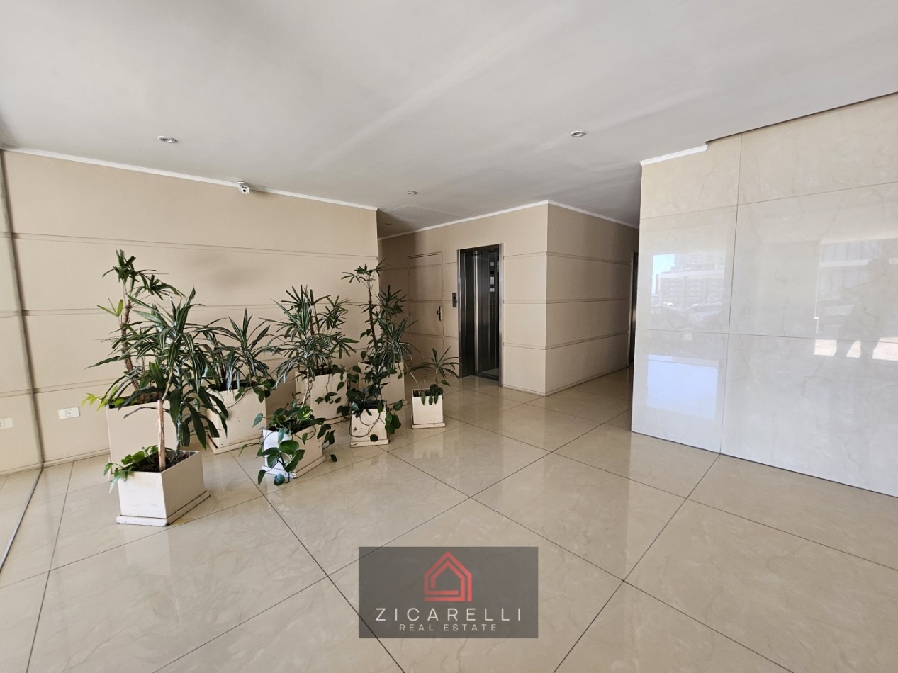 VENTA DEPARTAMENTO DUMBLEDOR PLAZA I VISTA AL MAR