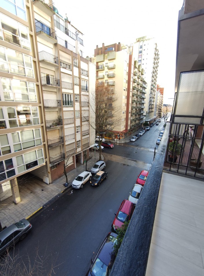 DEPARTAMENTO 2 AMBIENTES CON BALCON AL FRENTE