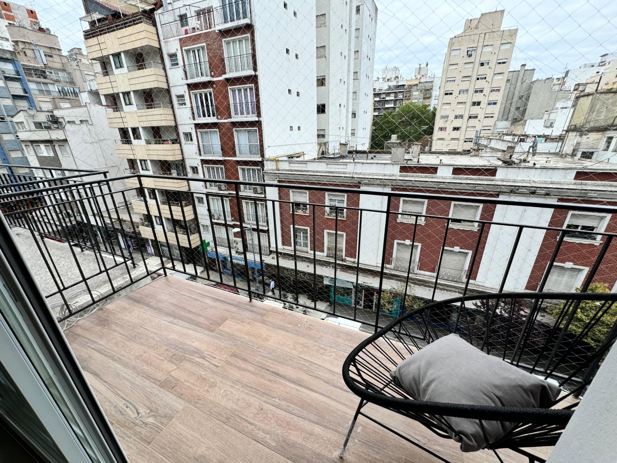 DEPARTAMENTO 2 AMBIENTES CON BALCON Y DEPENDENCIA AL FRENTE