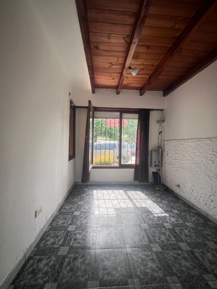 CASA 3 AMBIENTES EN VENTA