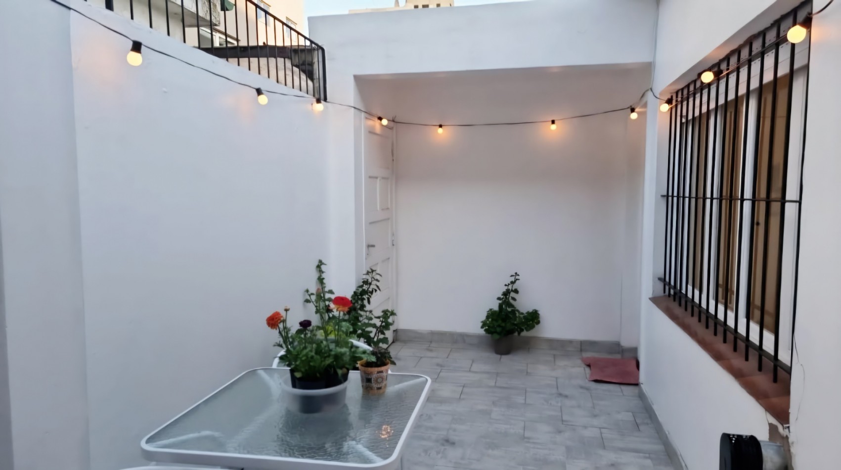 DEPARTAMENTO 2 AMBIENTES CON PATIO Y PARRILLA ZONA CERCANA A PASEO ALDREY / GUEMES