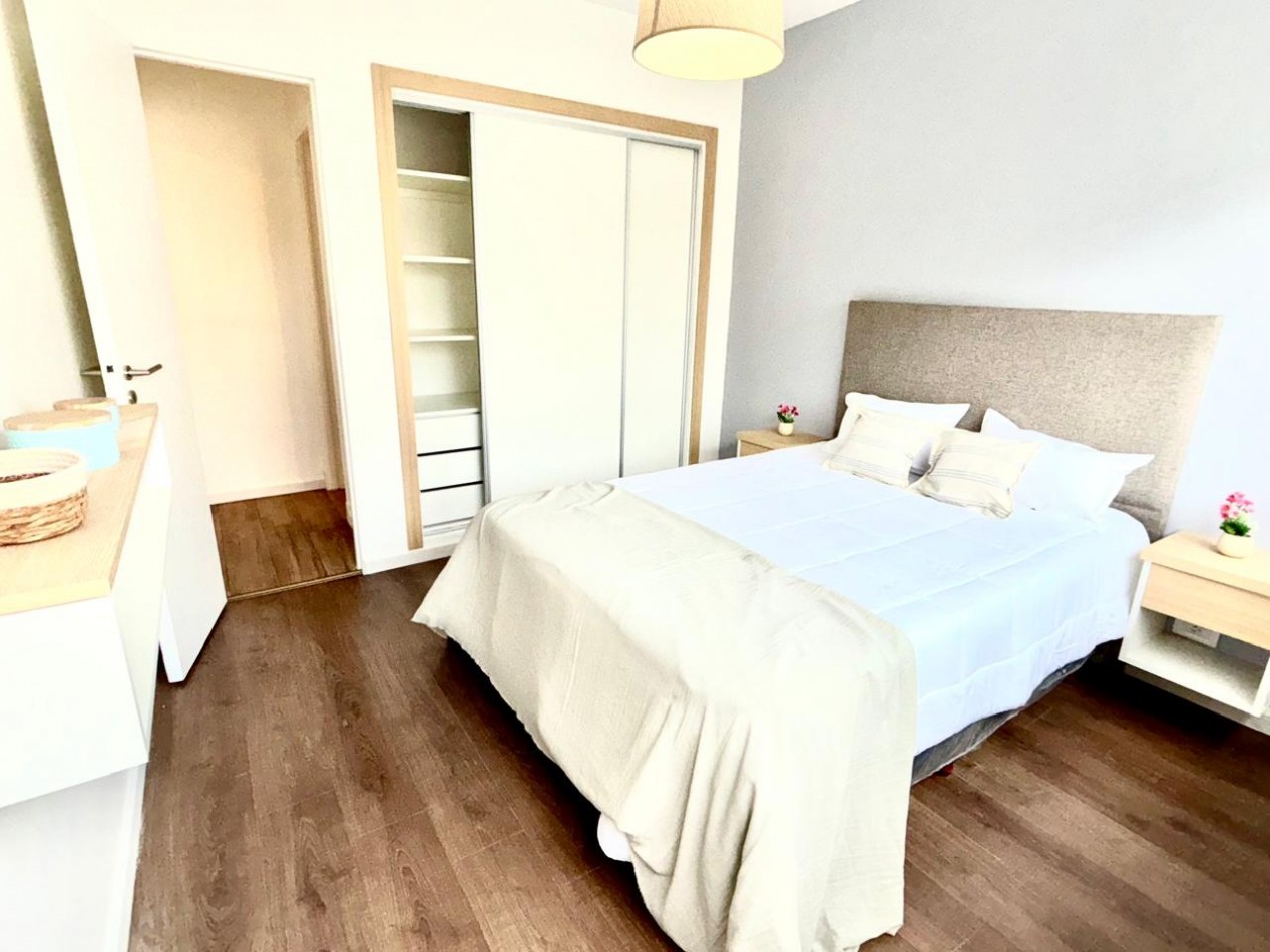 Departamento de 2 ambientes al frente con balcon terraza.