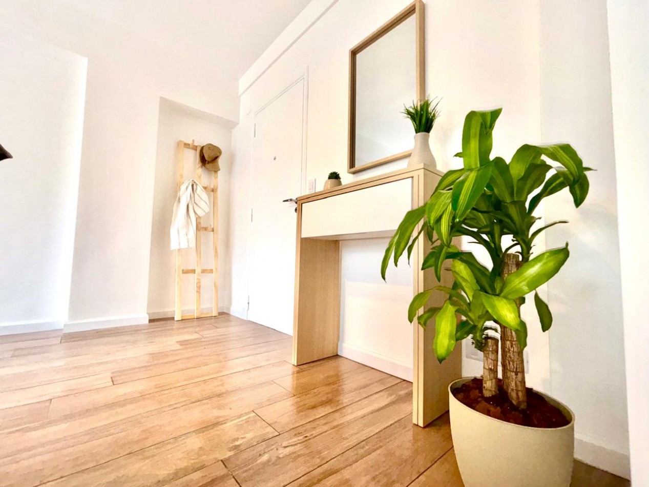 Departamento de 2 ambientes al frente con balcon terraza.