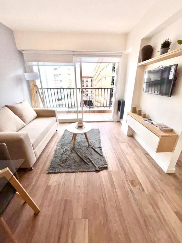 Departamento de 2 ambientes al frente con balcon terraza.