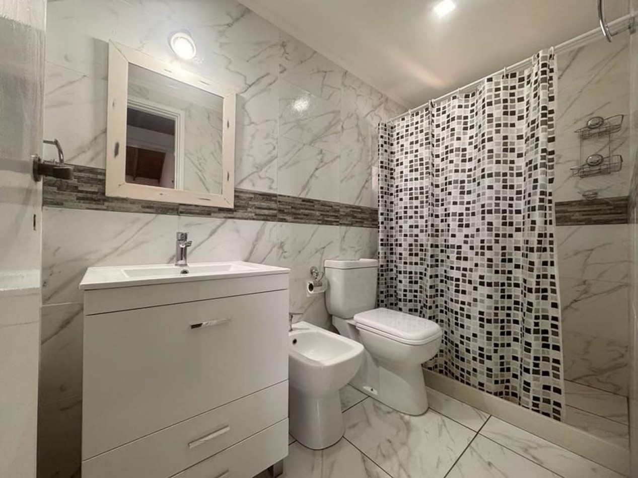 CASA EN PH 4 AMBIENTES CON COCHERA EN VENTA APTO CREDITO