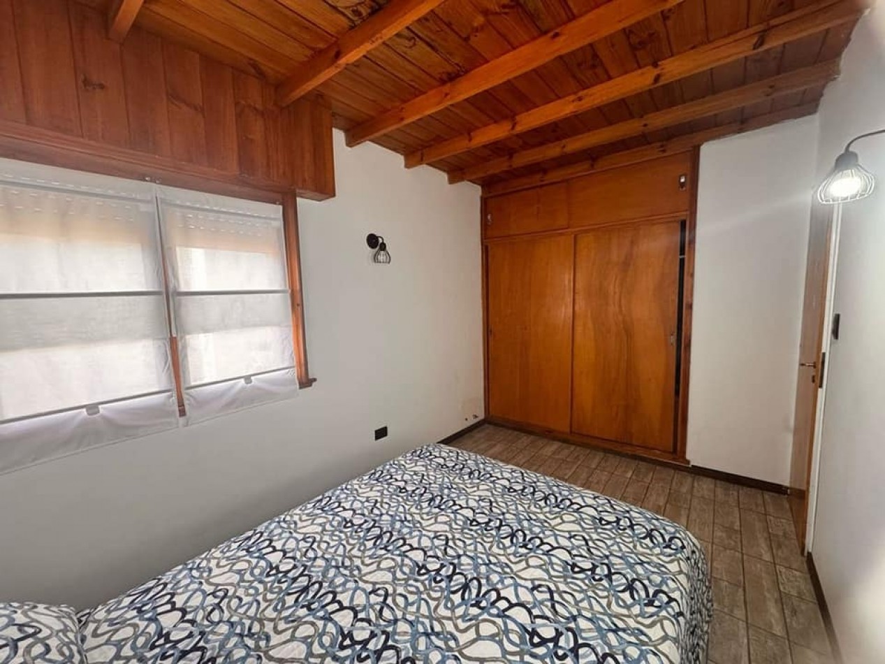 CASA EN PH 4 AMBIENTES CON COCHERA EN VENTA APTO CREDITO