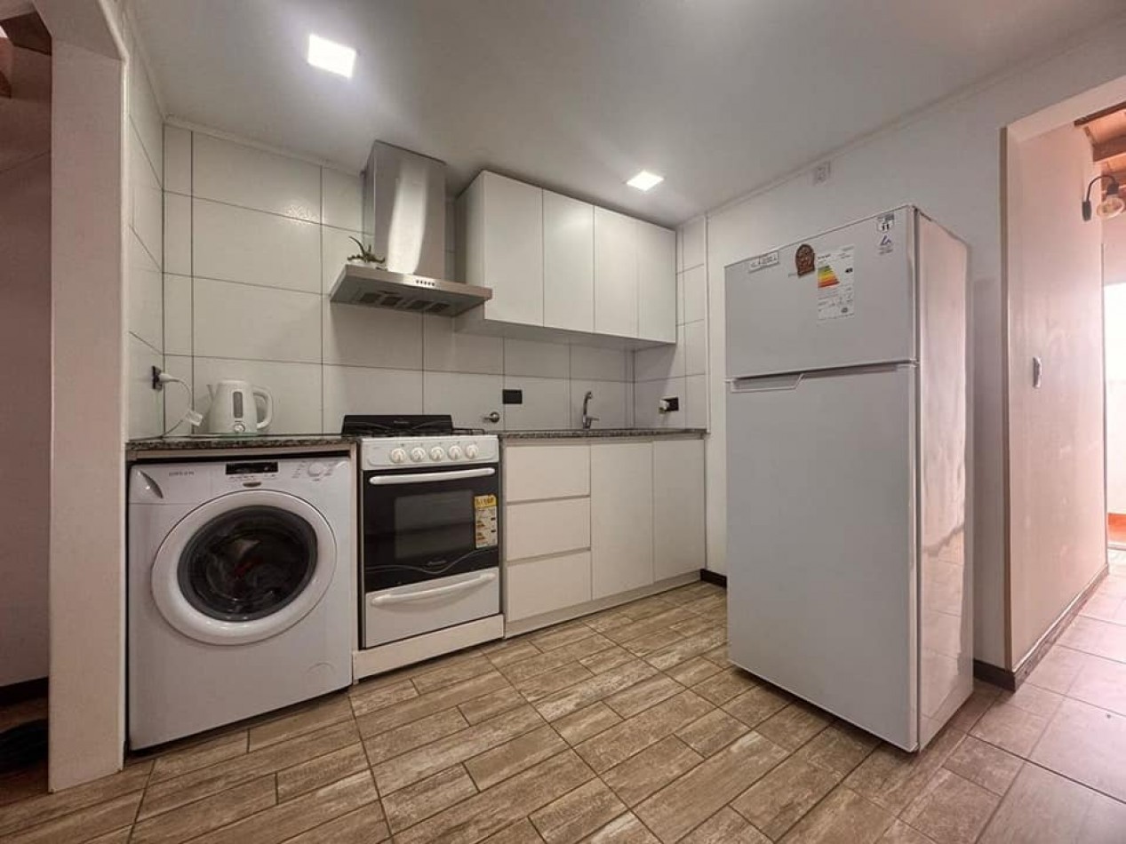 CASA EN PH 4 AMBIENTES CON COCHERA EN VENTA APTO CREDITO