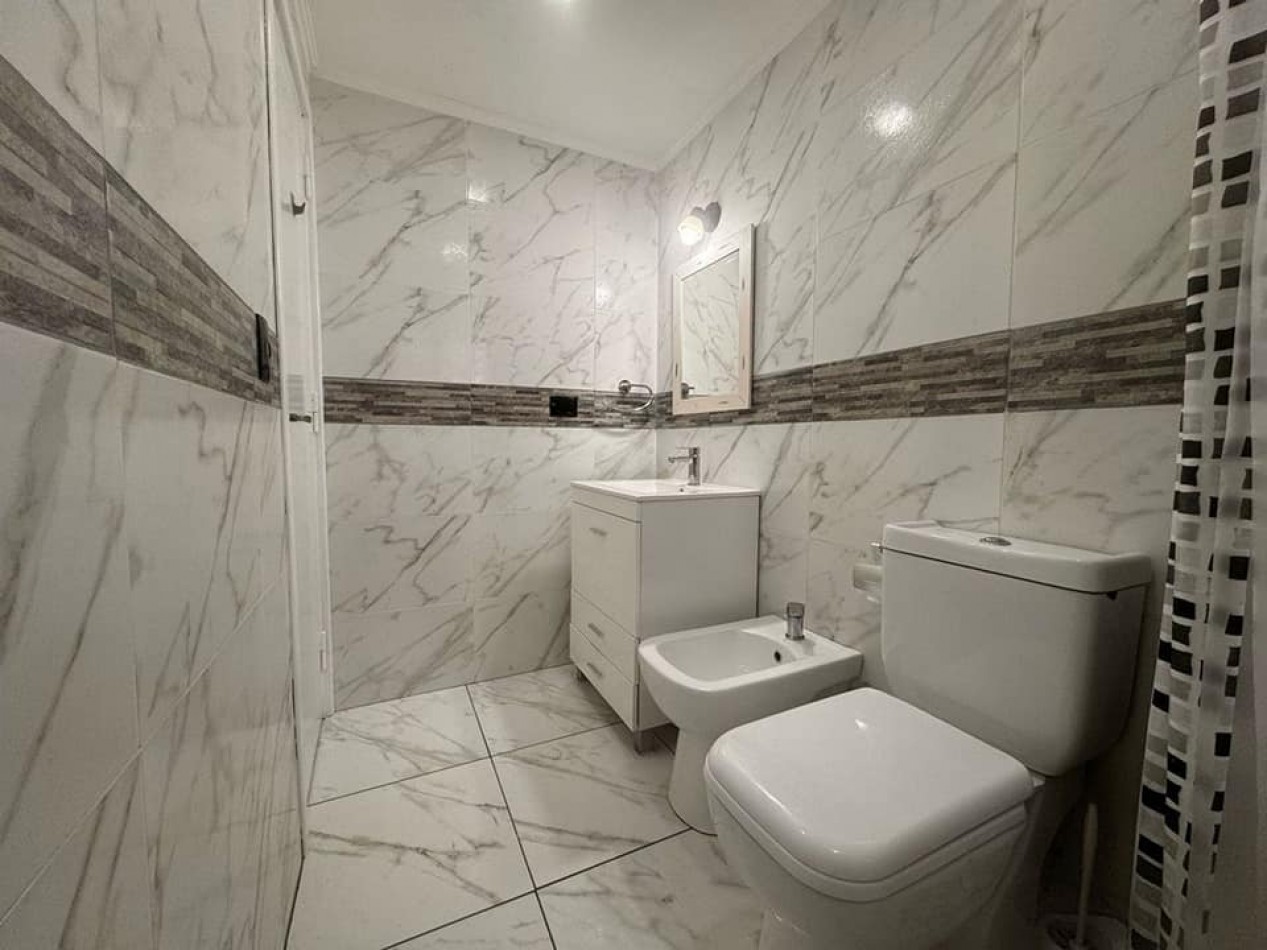 CASA EN PH 4 AMBIENTES CON COCHERA EN VENTA APTO CREDITO