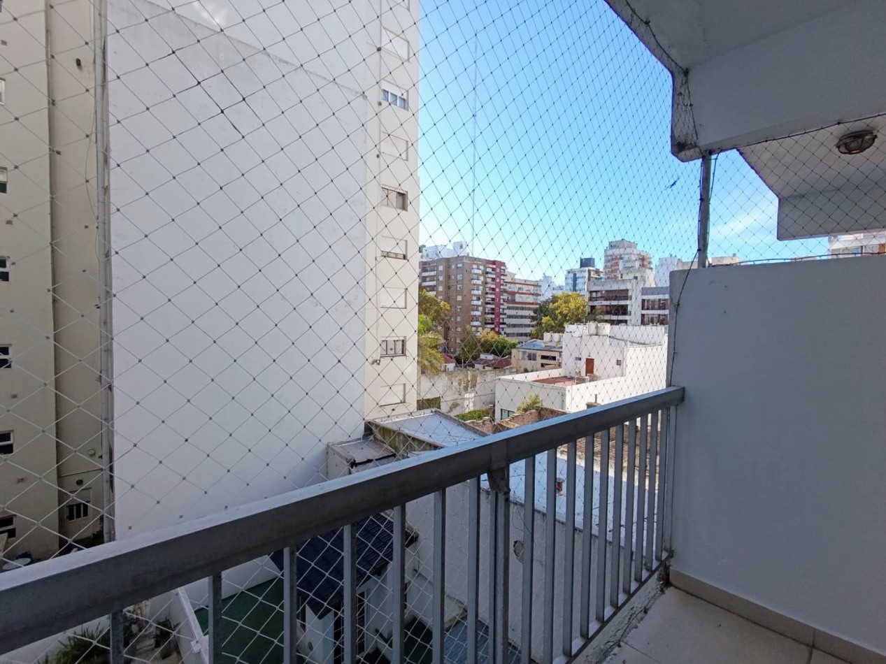 DEPARTAMENTO DE 3 AMBIENTES EN PLAZA MITRE