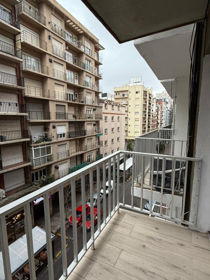 DEPARTAMENTO 3 AMBIENTES CON COCHERA EN VENTA