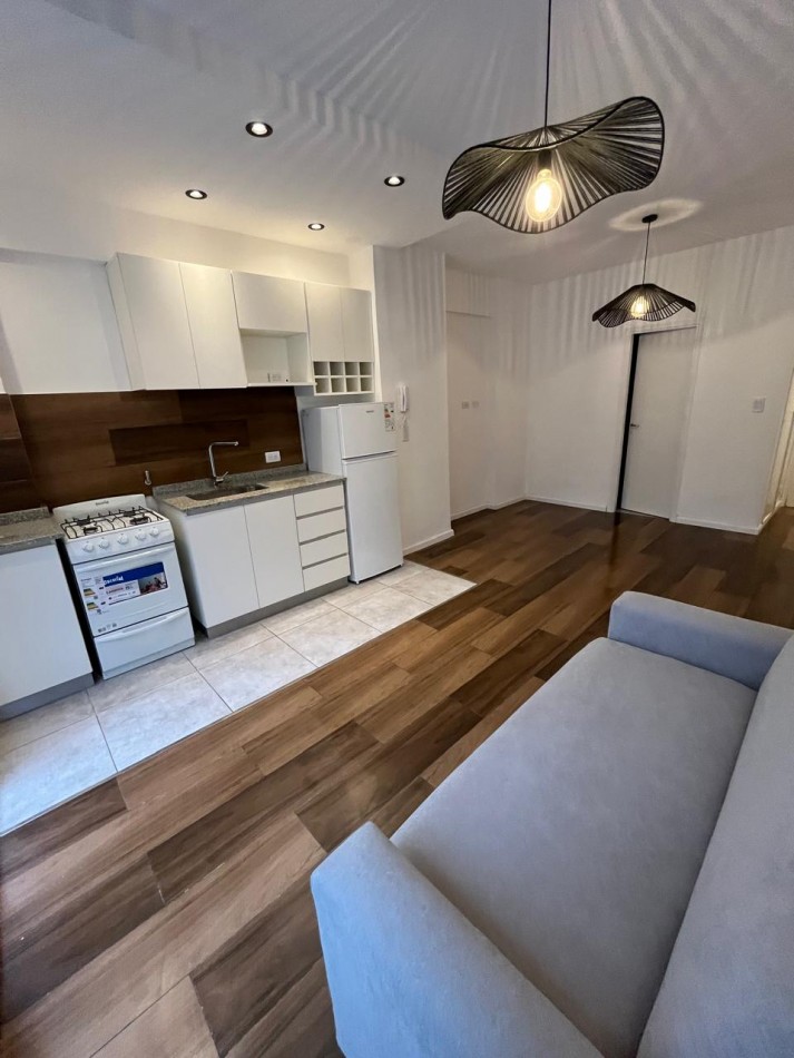 DEPARTAMENTO DE 1 AMBIENTE CON PATIO