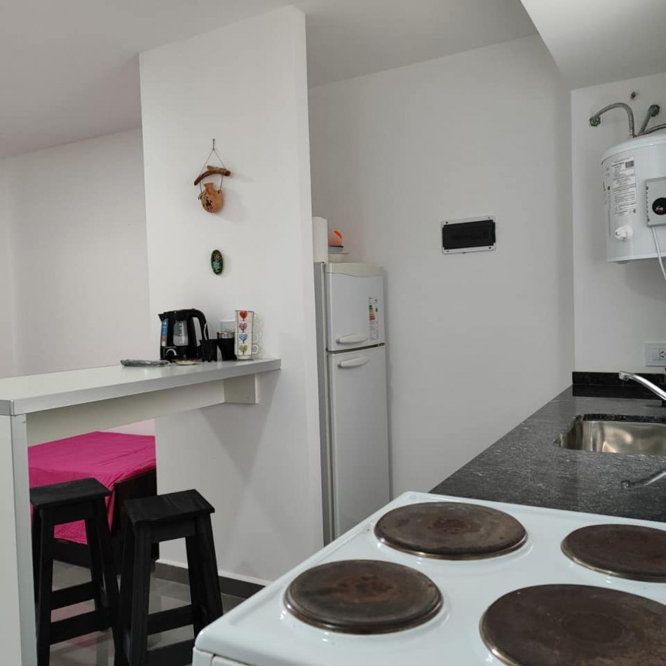 Departamento 1 ambiente en punta mogotes a metros de la playa!