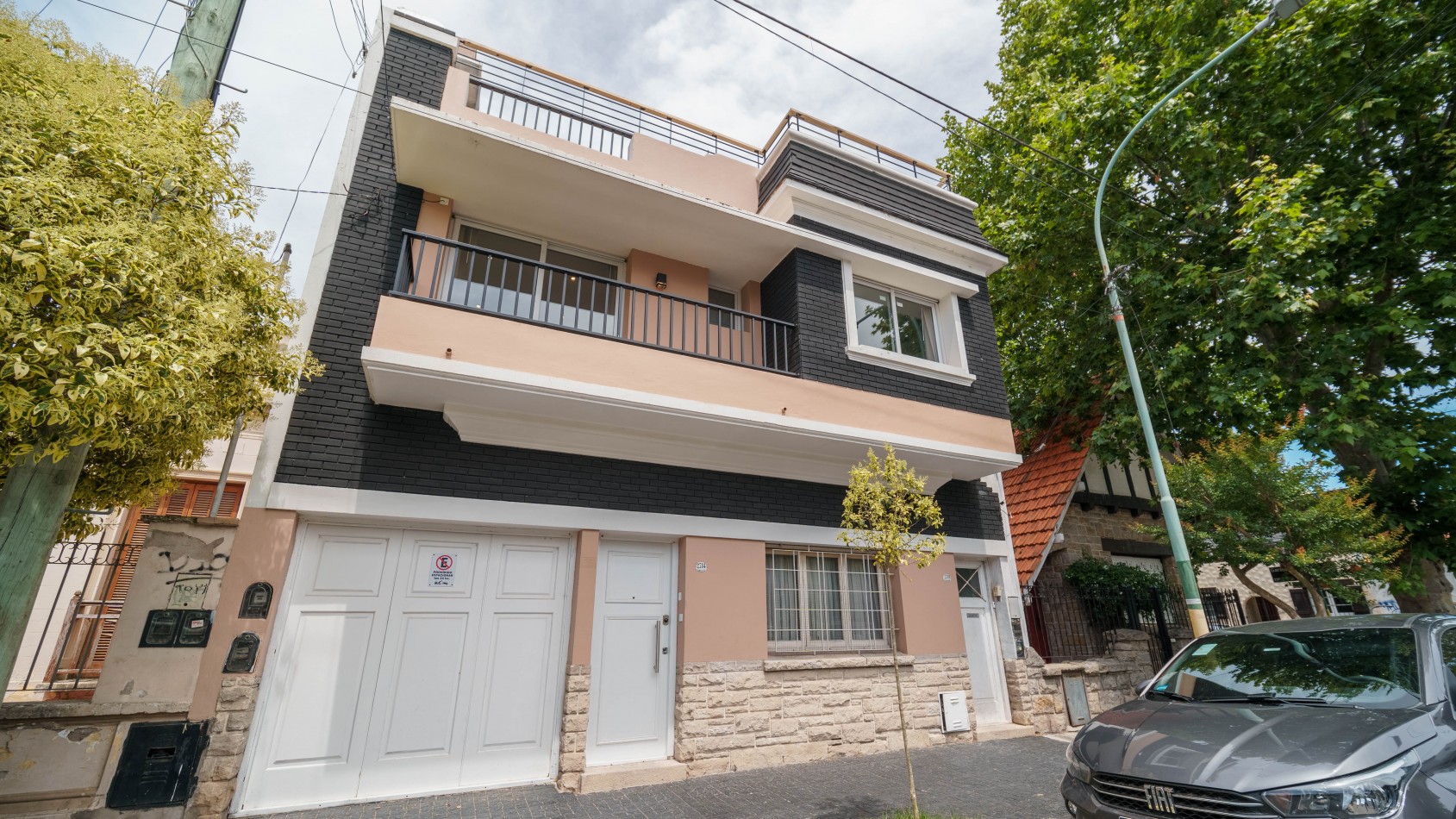 CASA 4 AMBIENTES CON COCHERA Y TERRAZA ZONA PASEO ALDREY