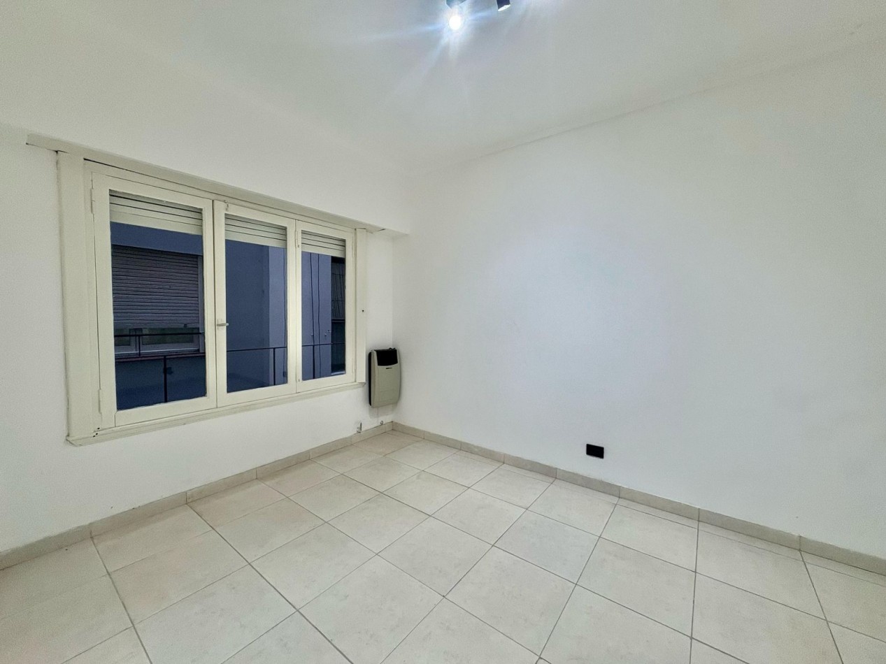 Departamento de 3 ambientes zona paseo aldrey