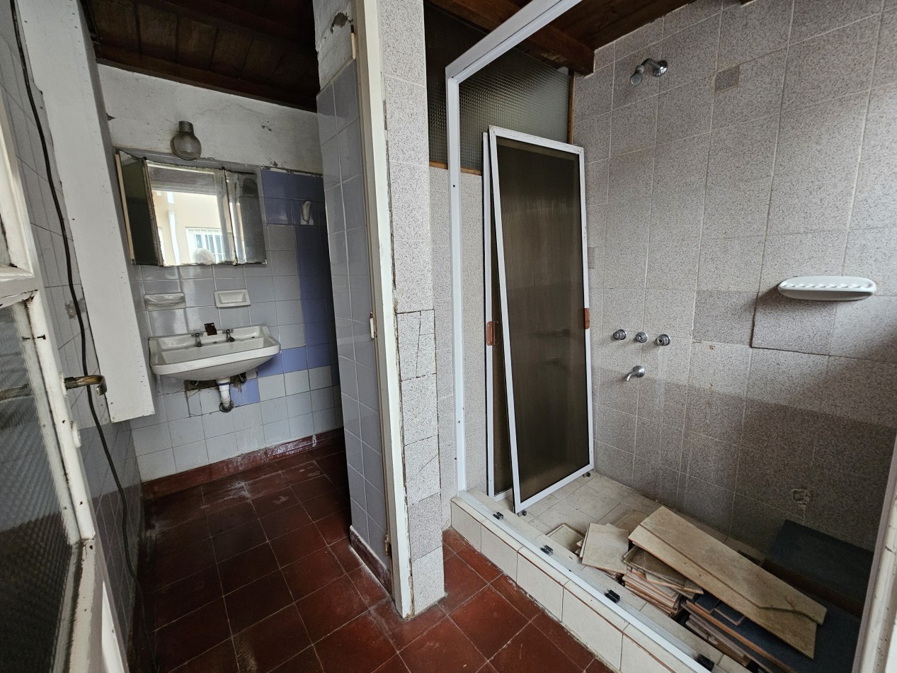 CHALET 6 AMBIENTES ZONA CHAUVIN APTO CREDITO HIPOTECARIO