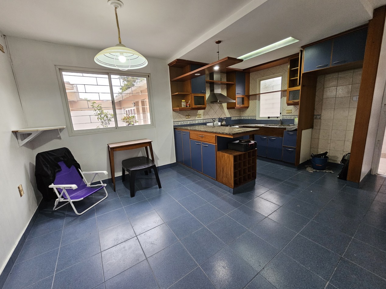 CHALET 6 AMBIENTES ZONA CHAUVIN APTO CREDITO HIPOTECARIO