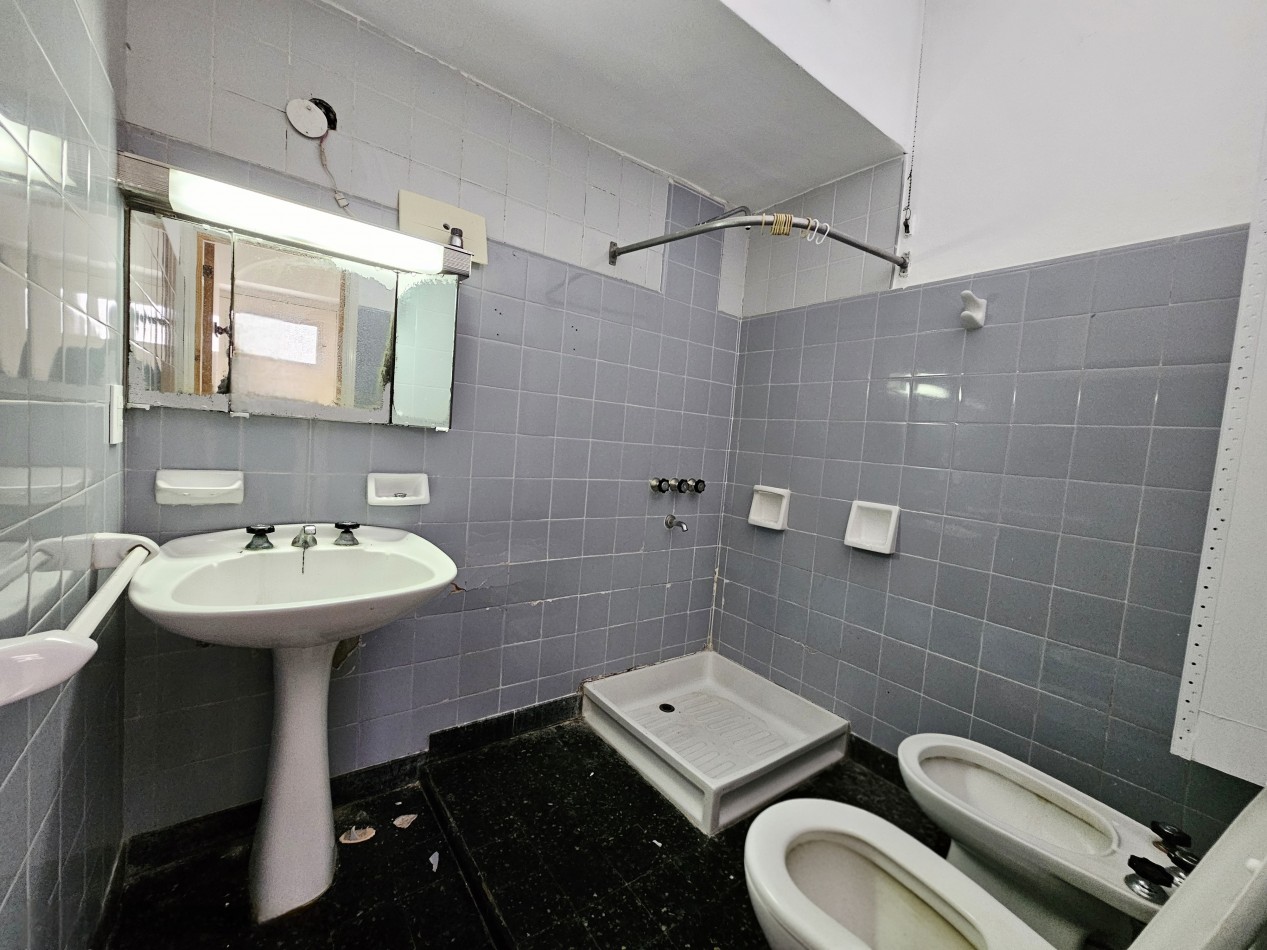 CHALET 6 AMBIENTES ZONA CHAUVIN APTO CREDITO HIPOTECARIO