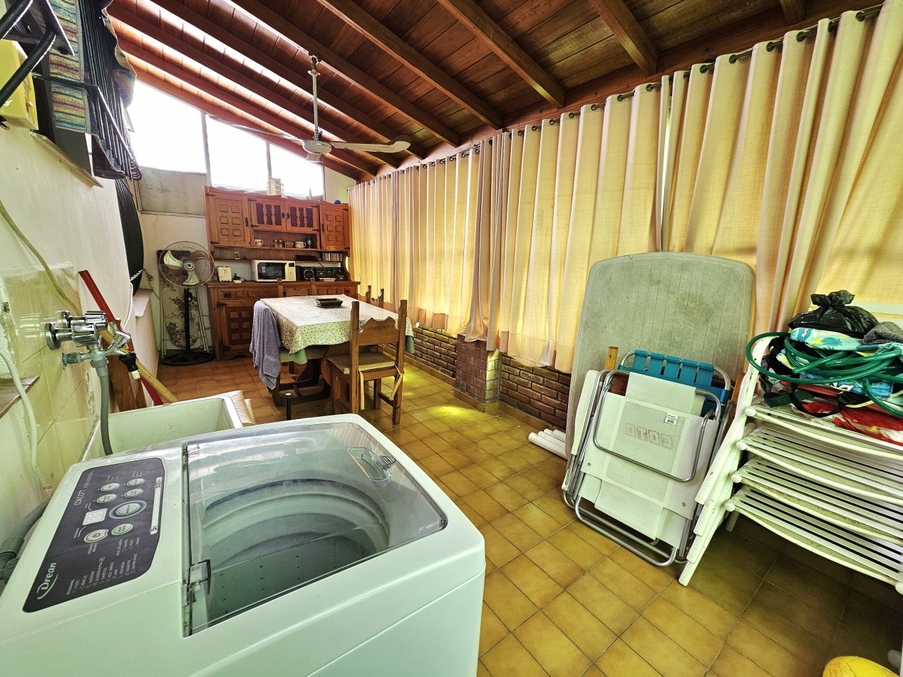 PH 2 AMBIENTES CON PATIO EN ALQUILER ZONA LA PERLA