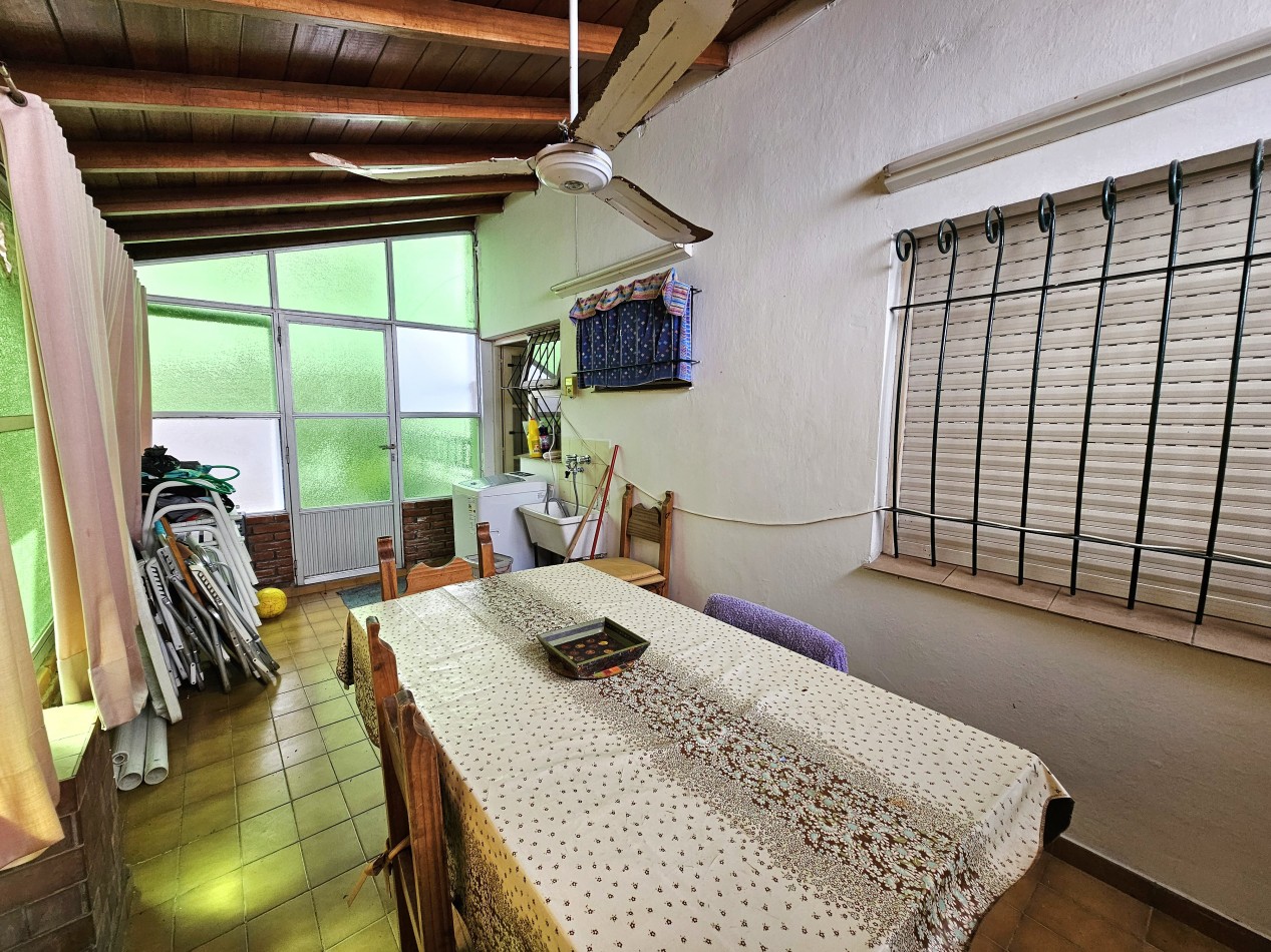 PH 2 AMBIENTES CON PATIO EN ALQUILER ZONA LA PERLA