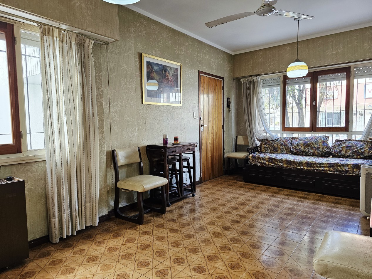 PH 2 AMBIENTES CON PATIO EN ALQUILER ZONA LA PERLA