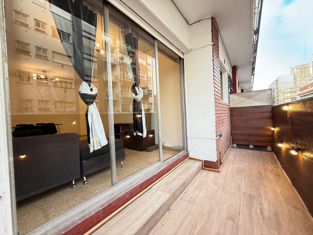 Departamento 3 ambientes a la calle con balcon saliente todo externo
