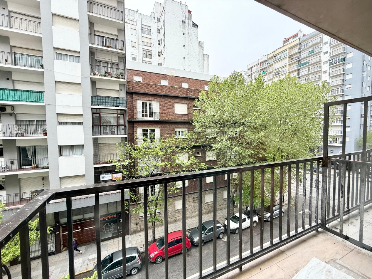 DEPARTAMENTO 2 AMBIENTES A LA CALLE CON BALCON