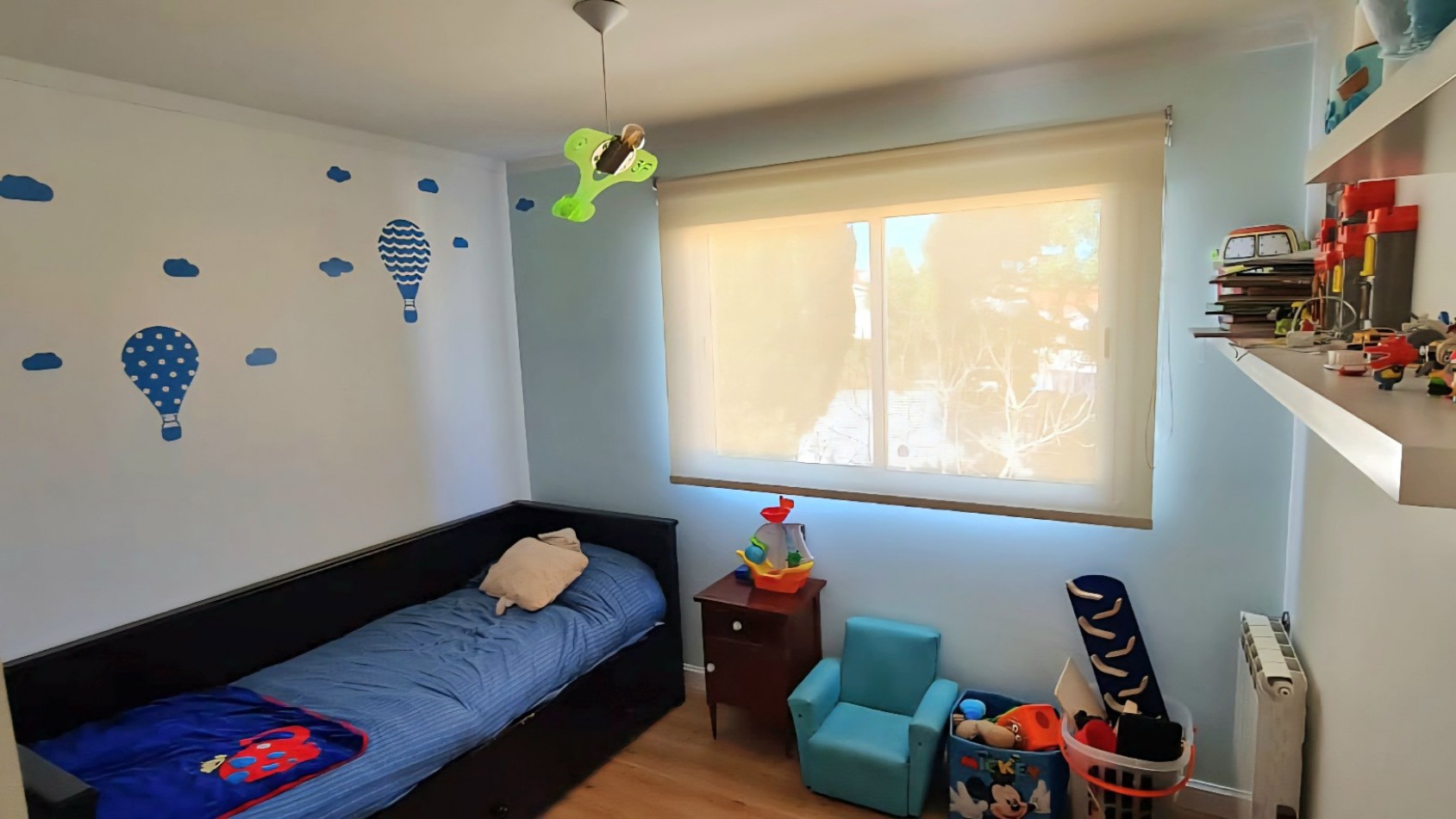 CASA 5 AMBIENTES CON COCHERA Y PATIO PARQUE LURO