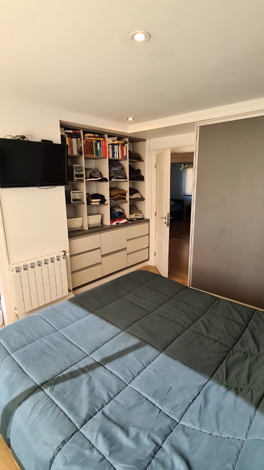 CASA 5 AMBIENTES CON COCHERA Y PATIO PARQUE LURO