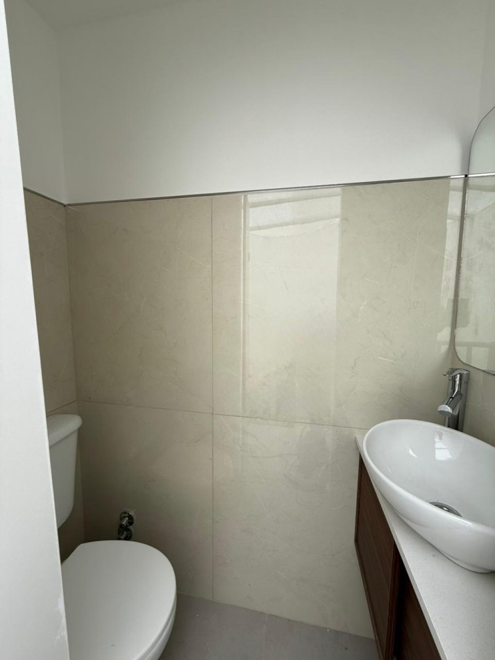 departamento 4 Ambientes a la calle con cochera y terraza privada