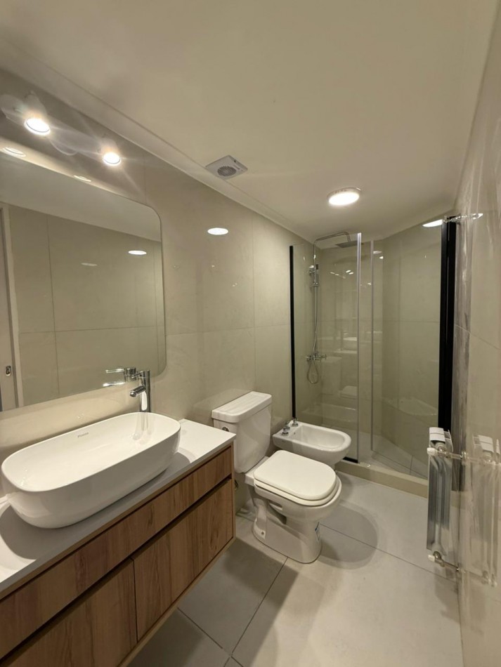 departamento 4 Ambientes a la calle con cochera y terraza privada