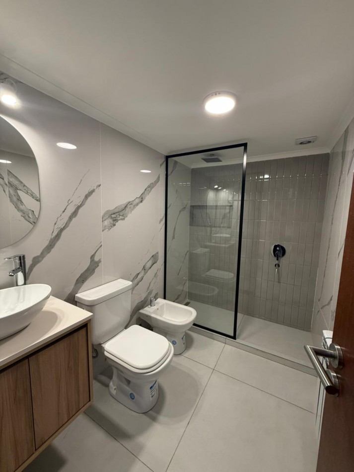 departamento 4 Ambientes a la calle con cochera y terraza privada