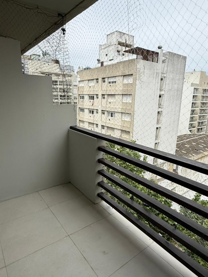 departamento 4 Ambientes a la calle con cochera y terraza privada