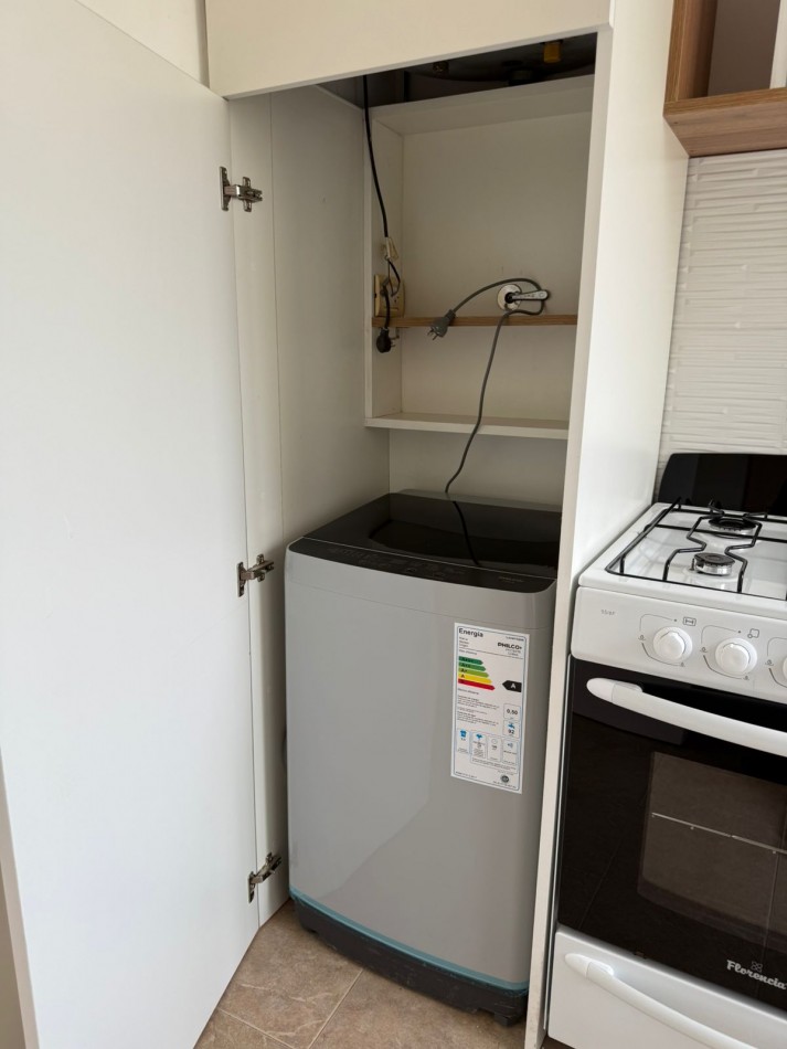 departamento 3 Ambientes con dependencia a la calle con balcon terraza