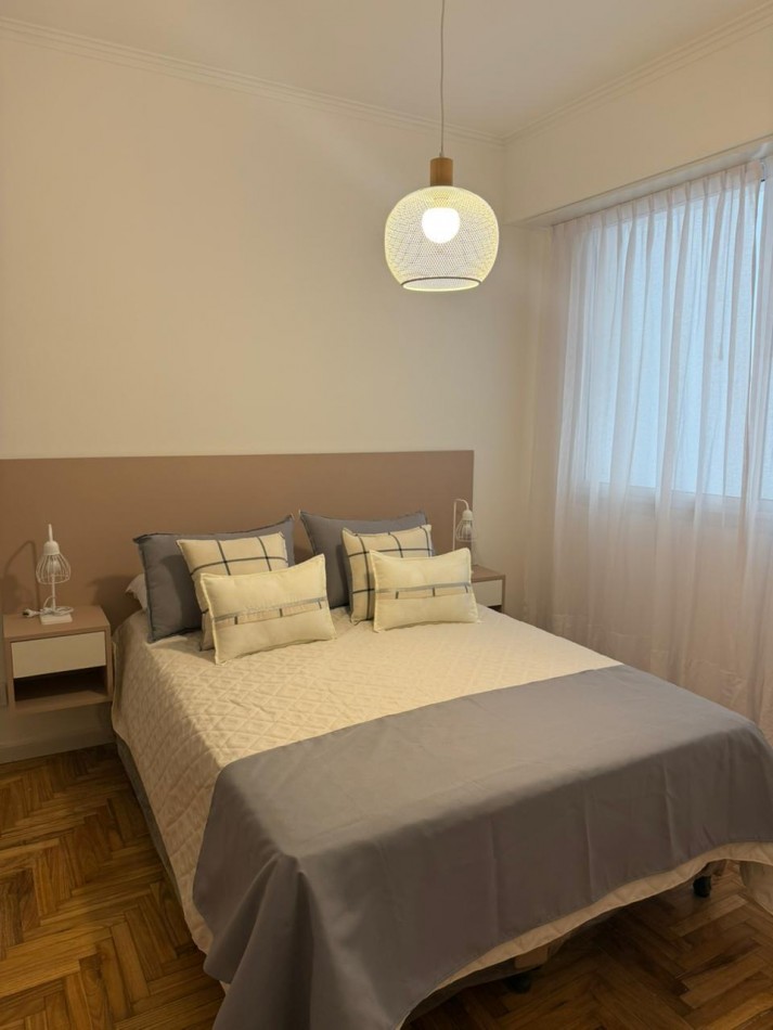 Departamento con cochera 3 ambientes zona plaza Colon