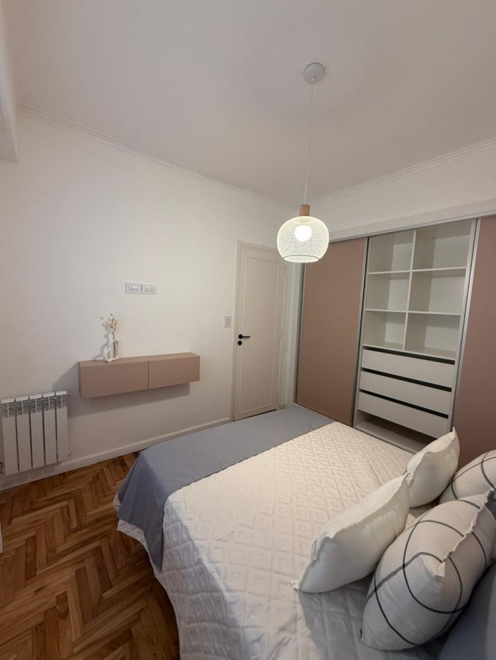 Departamento con cochera 3 ambientes zona plaza Colon