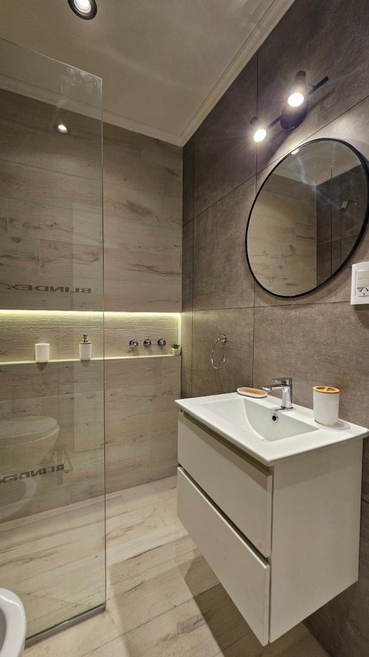 Departamento 3 ambientes al frente en venta 