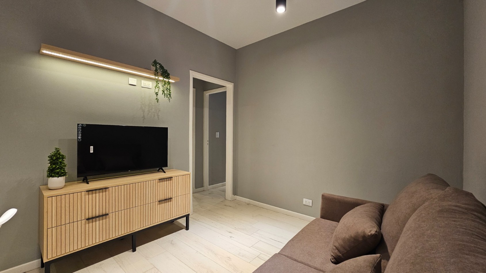 Departamento 3 ambientes al frente en venta 