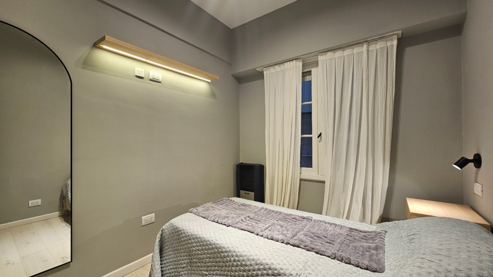 Departamento 3 ambientes al frente en venta 