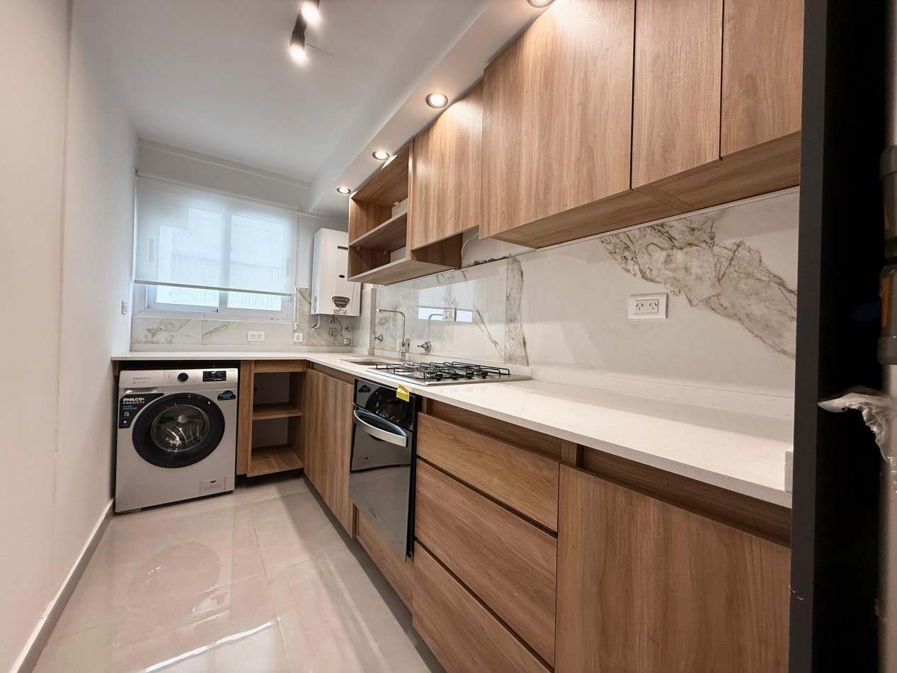 DEPARTAMENTO 3 AMBIENTES A LA CALLE CON BALCON EN VENTA MAR DEL PLATA