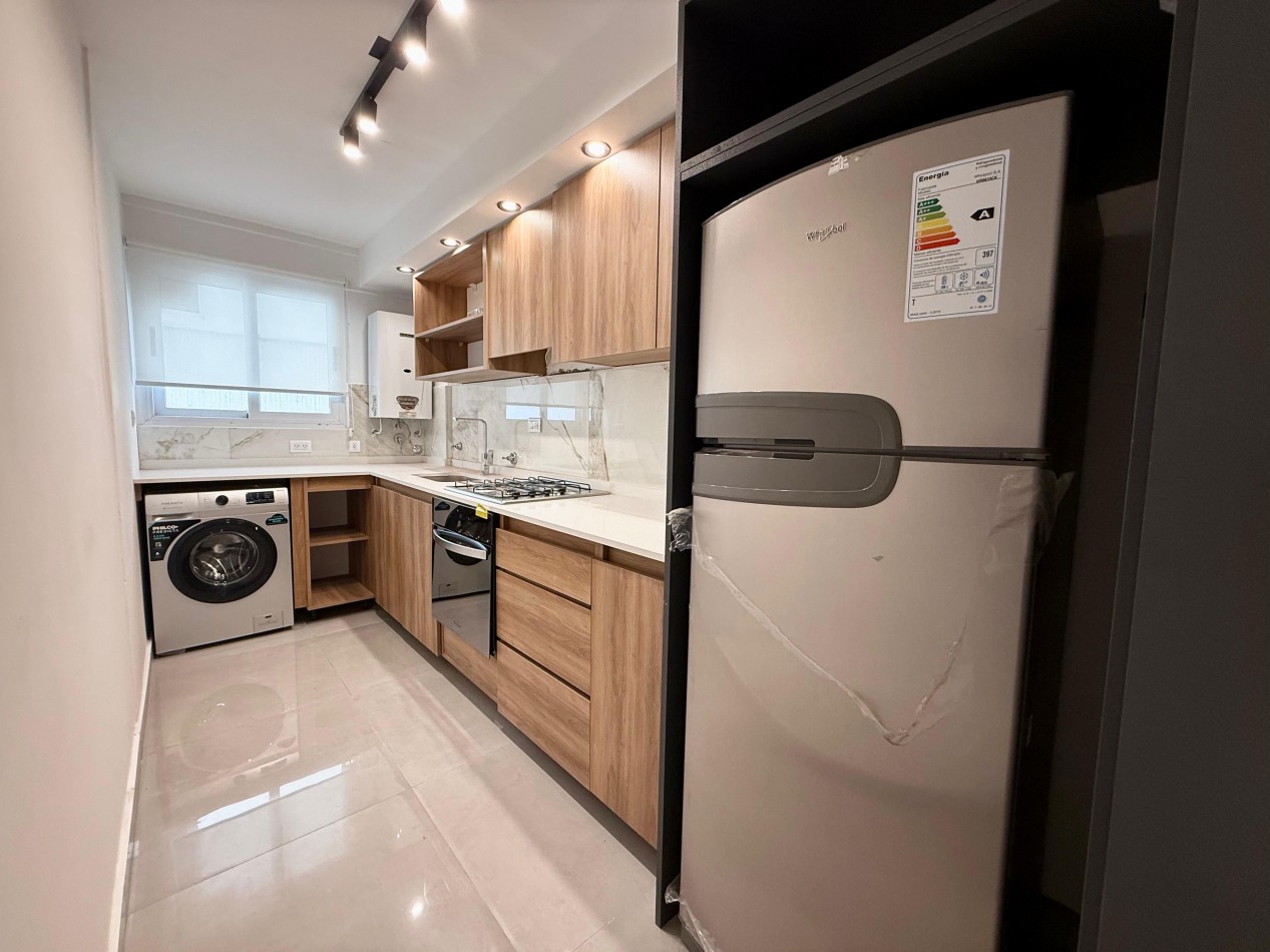 DEPARTAMENTO 3 AMBIENTES A LA CALLE CON BALCON EN VENTA MAR DEL PLATA