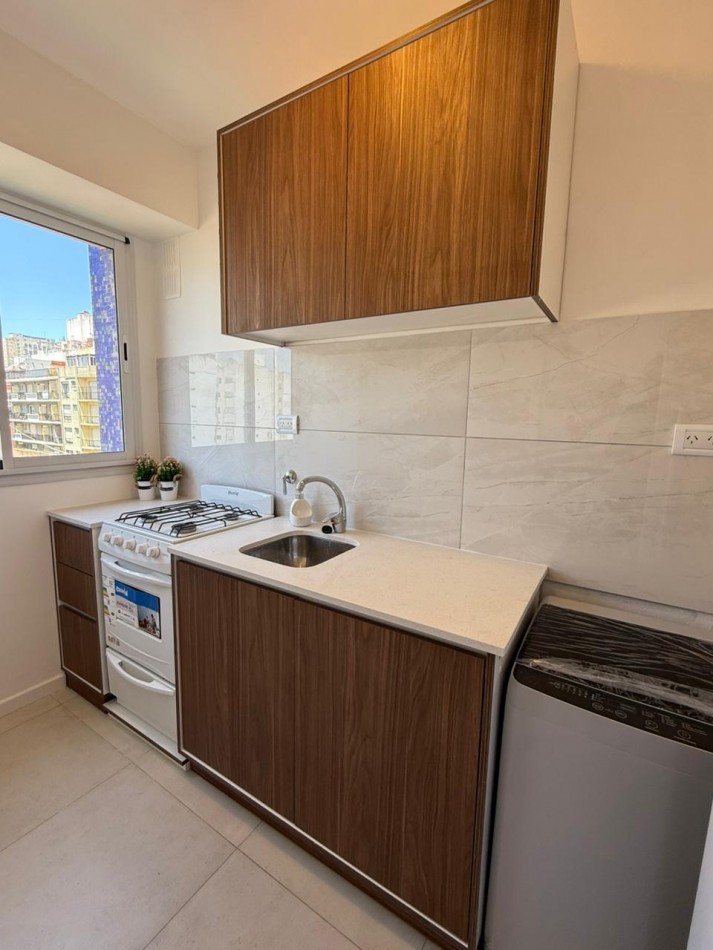 Departamento 1 ambiente con ventanal a la calle