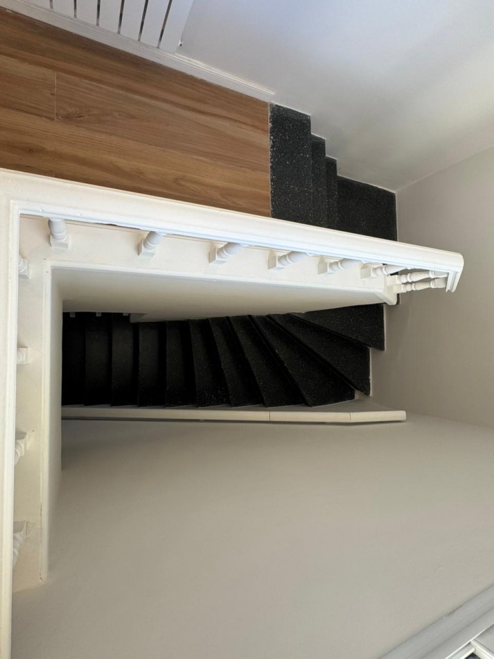 CASA EN PH AL FRENTE 5 AMBIENTES CON GARAGE