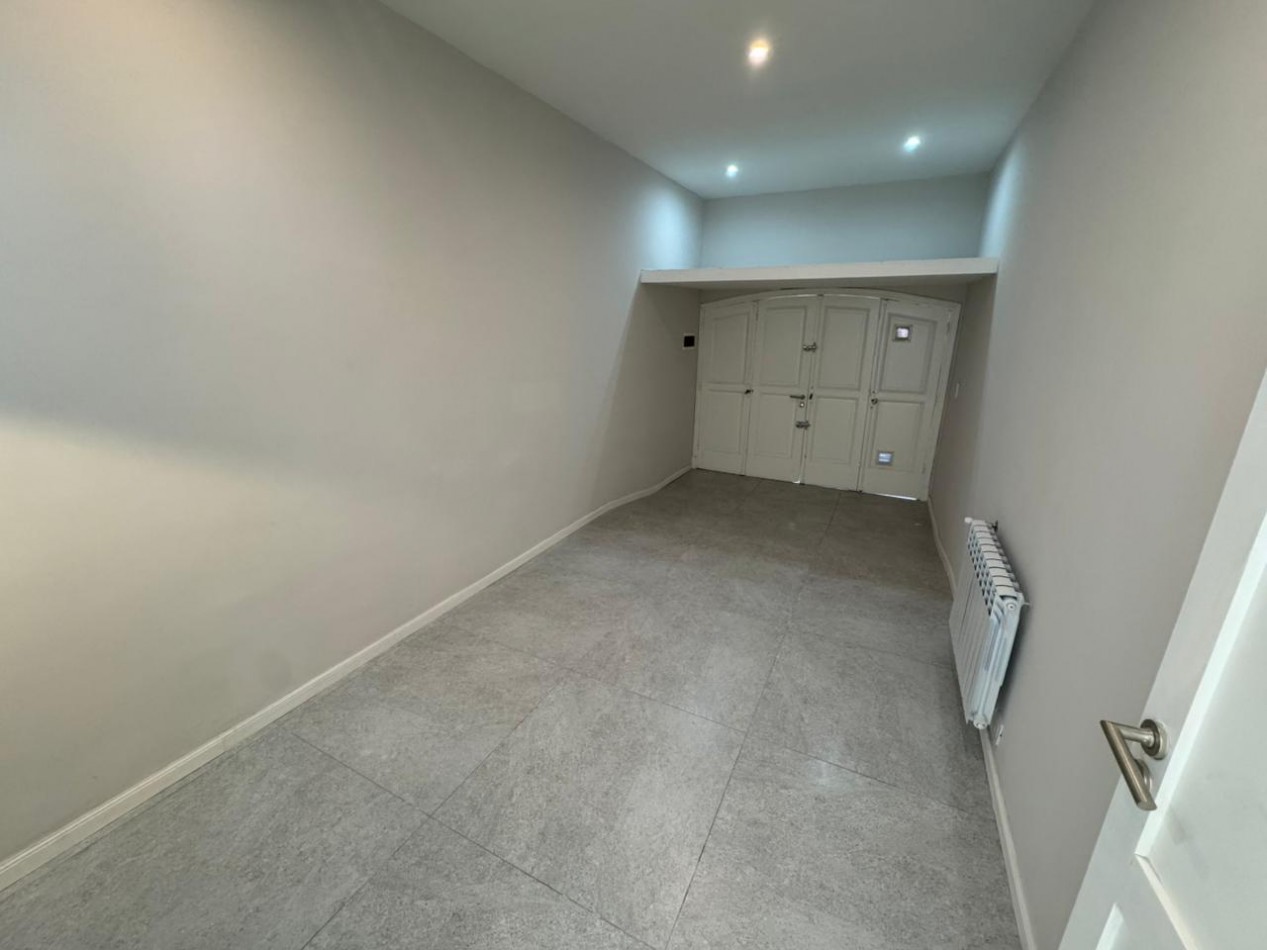 CASA EN PH AL FRENTE 5 AMBIENTES CON GARAGE