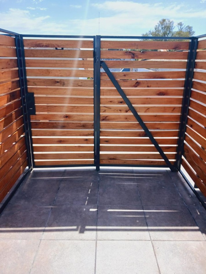 Oportunidad PH 2 ambientes al frente en venta