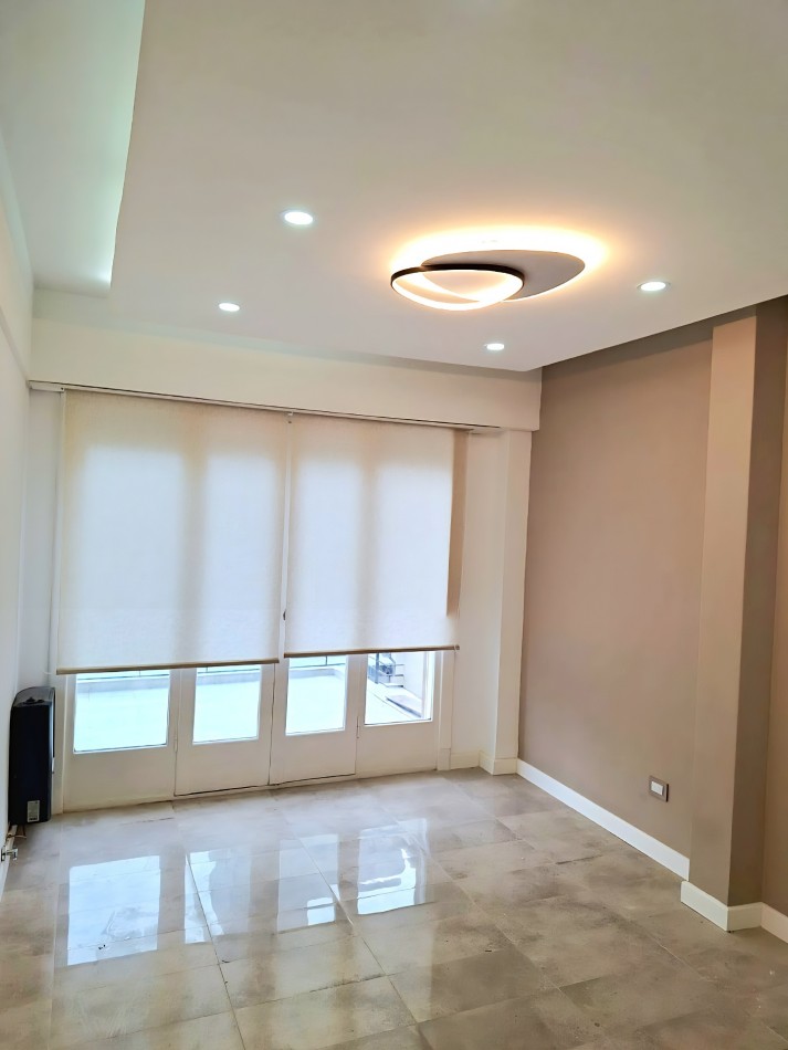 Departamento 3 ambientes con balcon terraza en venta