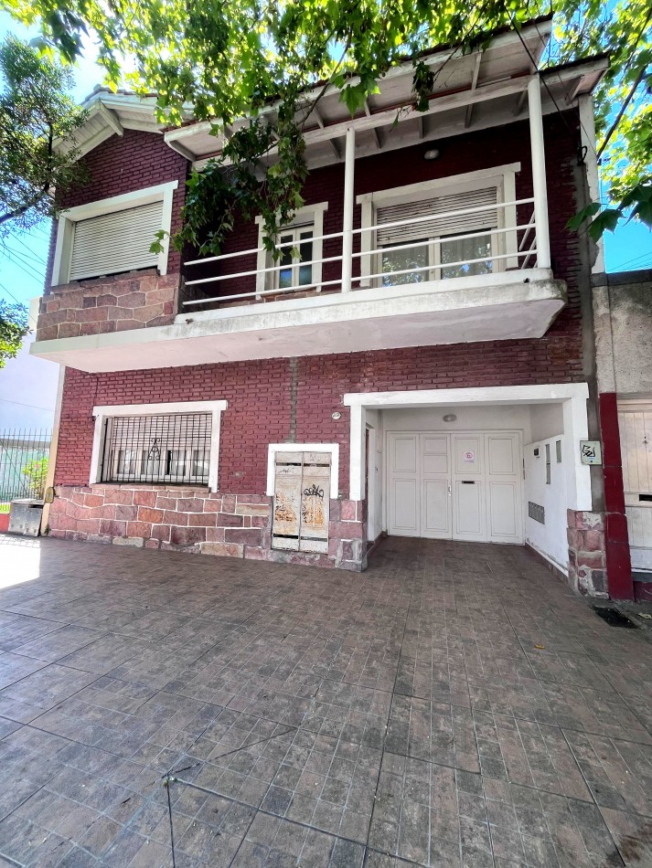 PH 3 AMBIENTES CON PATIO EN VENTA APTO CREDITO