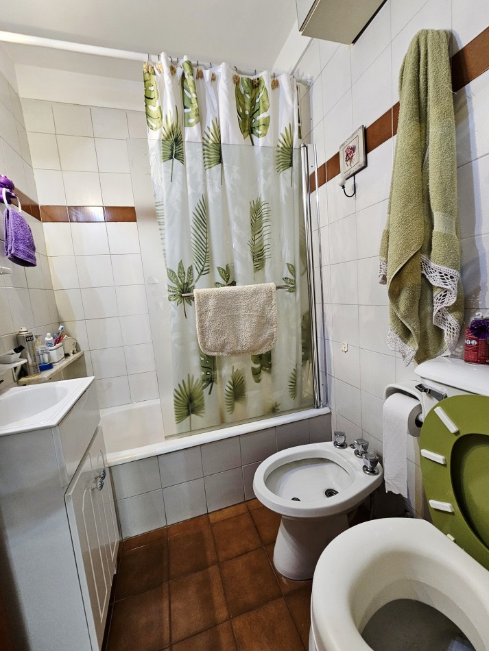 DEPARTAMENTO 2 AMBIENTES CON BALCON A LA CALLE EN VENTA MAR DEL PLATA