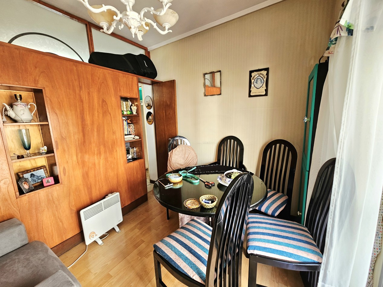 DEPARTAMENTO 2 AMBIENTES CON BALCON A LA CALLE EN VENTA MAR DEL PLATA