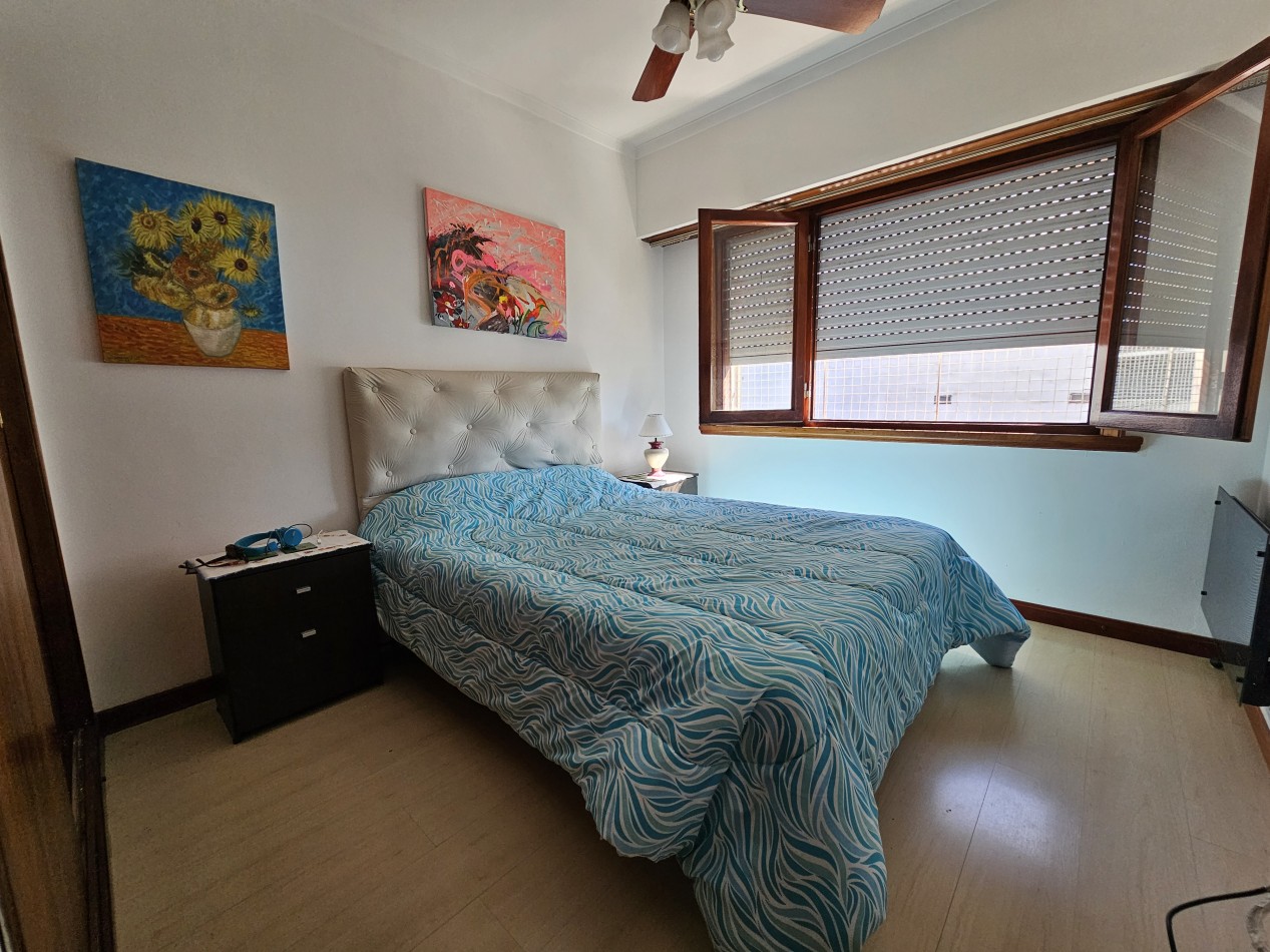 DEPARTAMENTO 3 AMBIENTES AL FRENTE CON COCHERA 