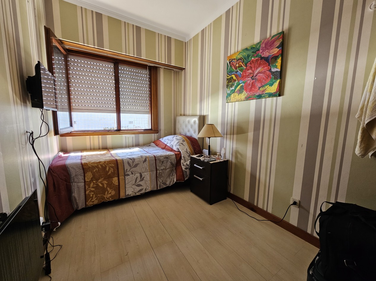 DEPARTAMENTO 3 AMBIENTES AL FRENTE CON COCHERA 